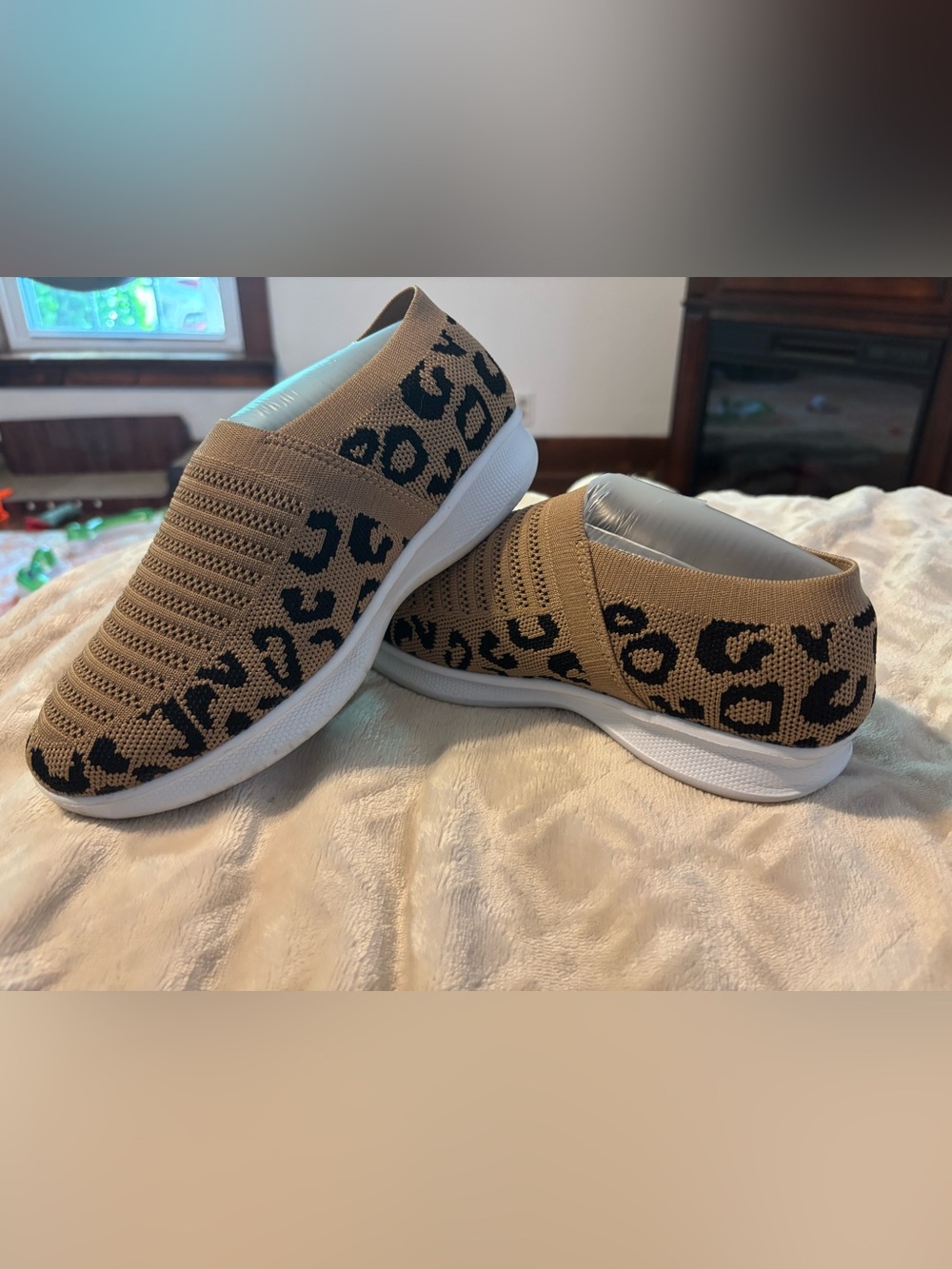 Women’s Slip-On Knit Sneakers - Tan Leopard